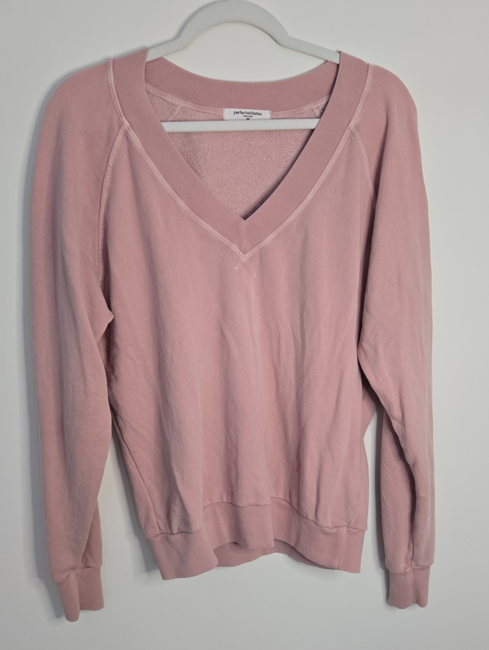 perfectwhitetee Dusty Rose V-Neck Women's Sweater Normcore XS